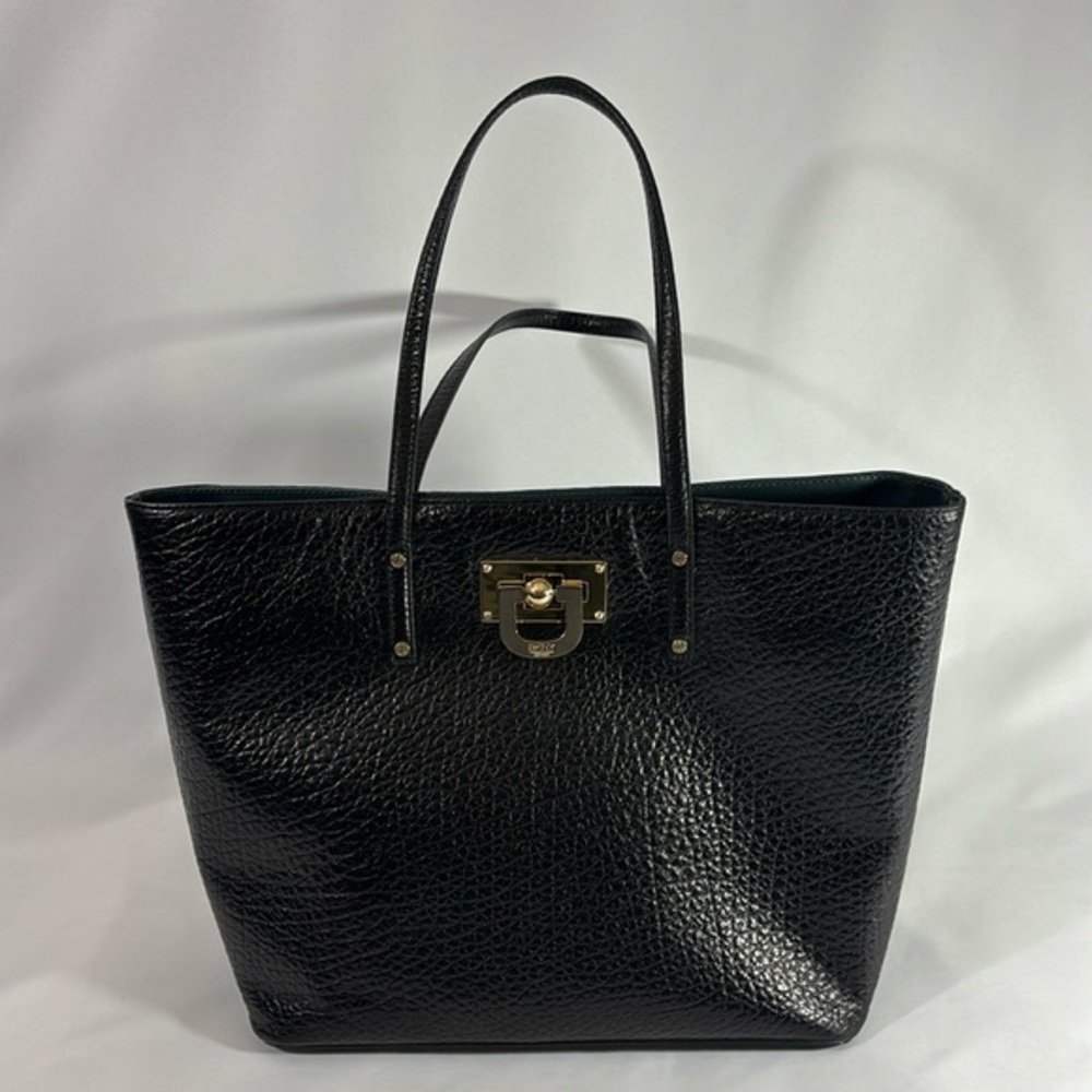 Leather DKNY Pebble Like New Bag
